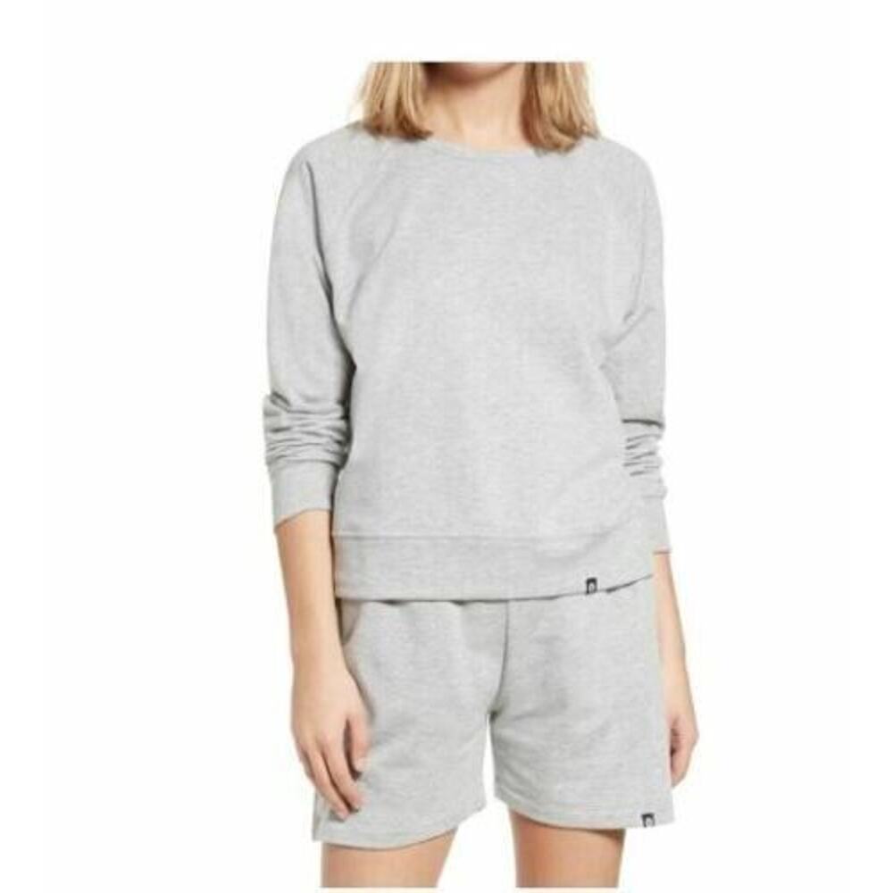 Circle X Women's Cozy Raglan Sleeve Logo Sweatshirt in Heather Grey Small‎